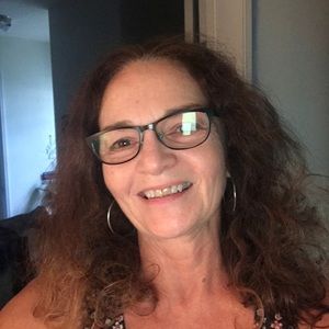 Meet your Posher, Pamela